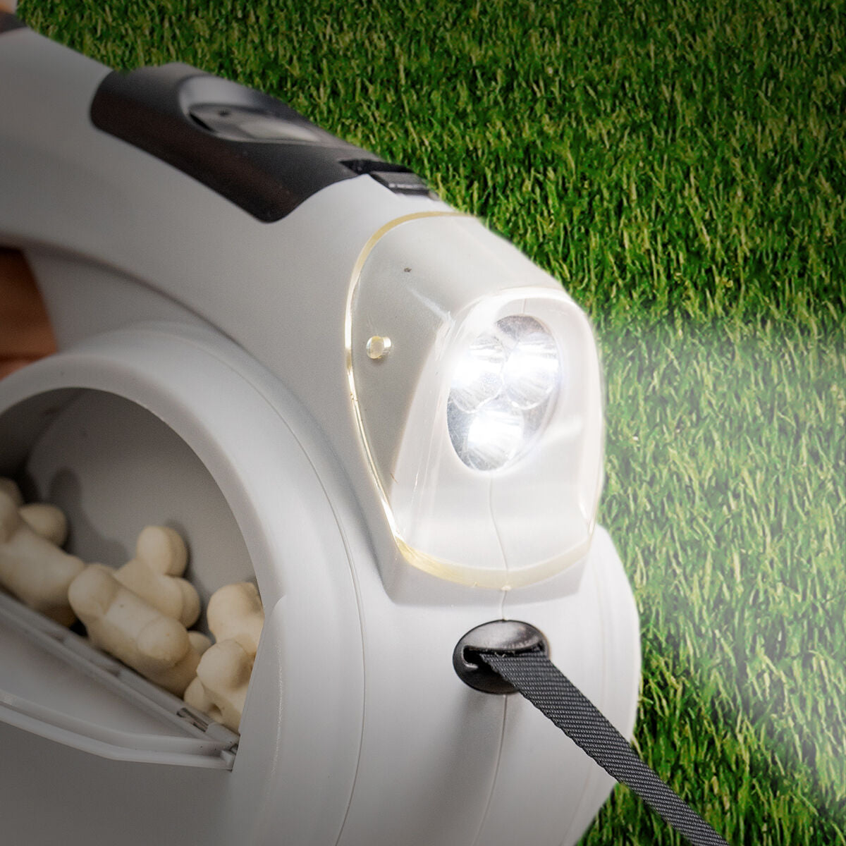 Correa extensible 6 en 1 para perros Nuzzo con linterna LED